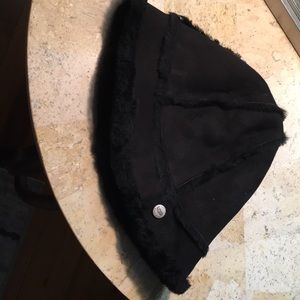 Ugg Australia Shearling lined bucket hat